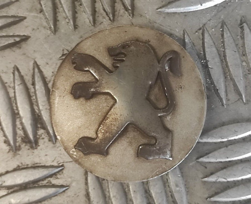 Cabochon centre roue jante - , alu